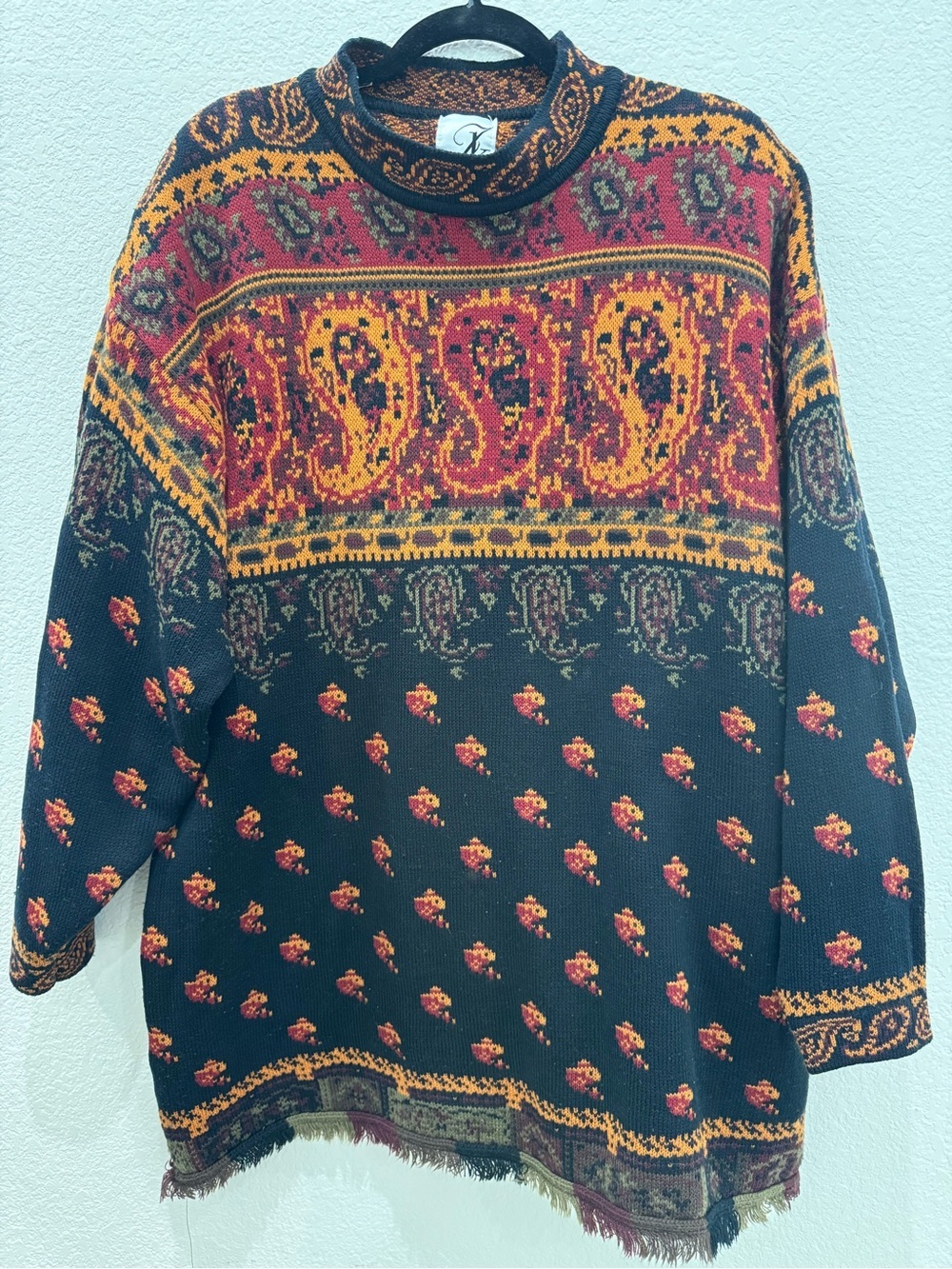 VTG JK America Paisley Tapestry Knit Sweater Fringe Hem Mock Neck Oversize 26/28